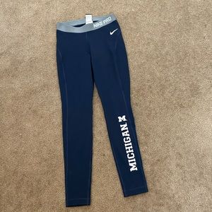 ✨Nike Michigan Leggings in Blue